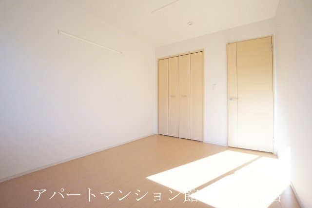 サクラの洋室