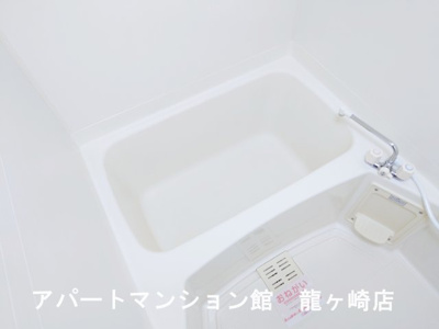 【浴室】 | アミスター | ※201号室の写真(同タイプ)