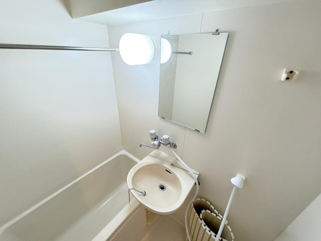 アトール西中島の洗面所