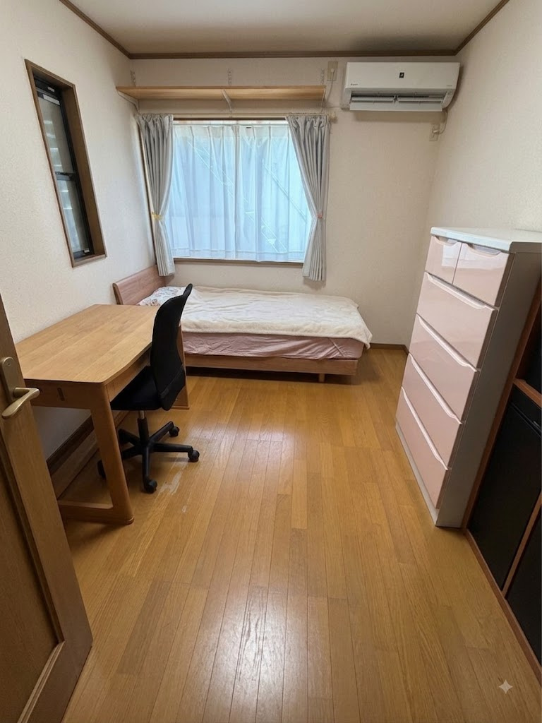 【安心の鉄筋カーポート2台分】最新トイレ＆エアコン完備！小城市小城町　3LDKの平屋住宅の洋室