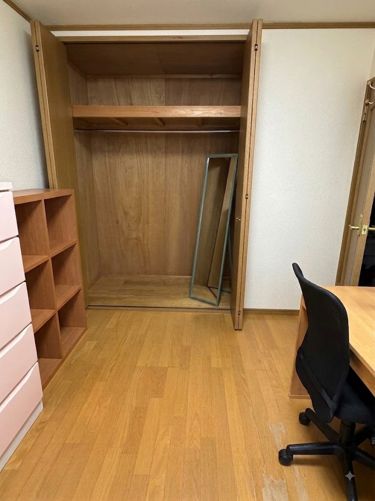 【安心の鉄筋カーポート2台分】最新トイレ＆エアコン完備！小城市小城町　3LDKの平屋住宅の洋室