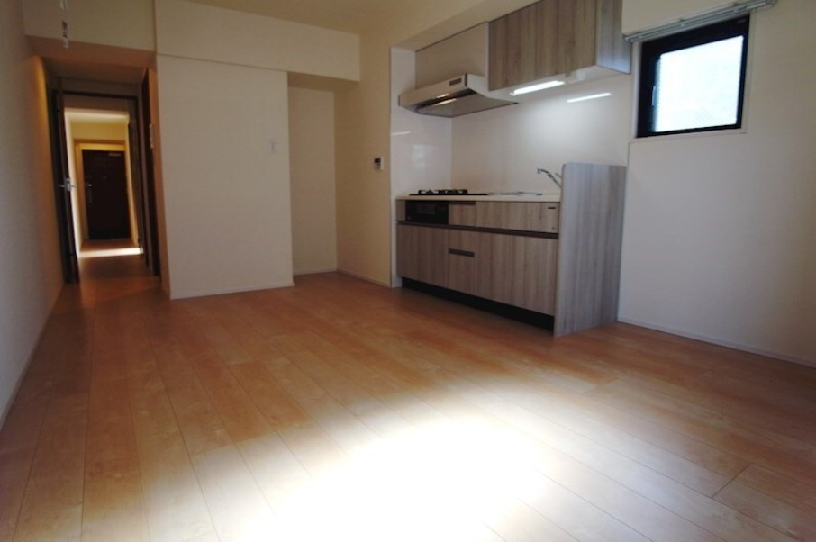 千代田区岩本町２丁目の賃貸マンションの居間・リビング