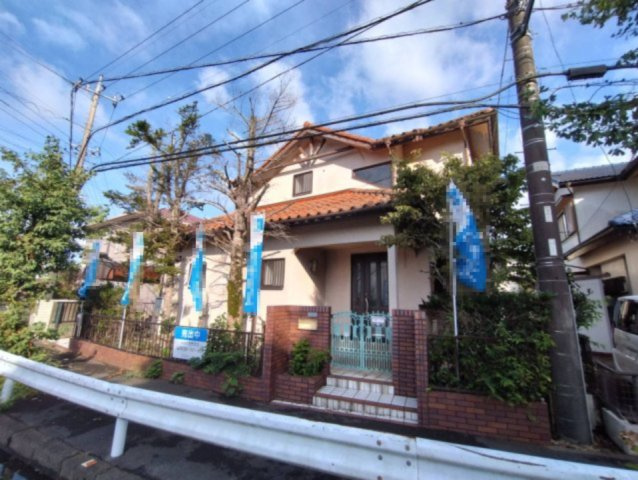 印旛郡栄町南ケ丘一丁目　戸建て