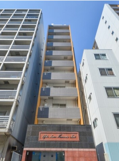 千代田区岩本町３丁目の賃貸マンションの外観
