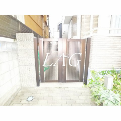 【エントランス】 | リリエンハイム | エントランスです。
