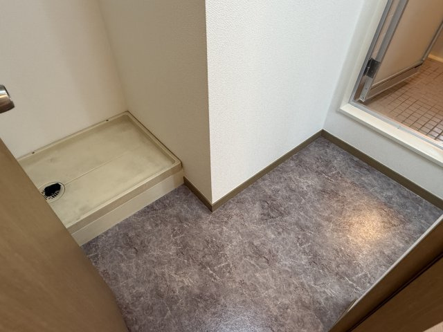 グランデックス上荻の洗面所