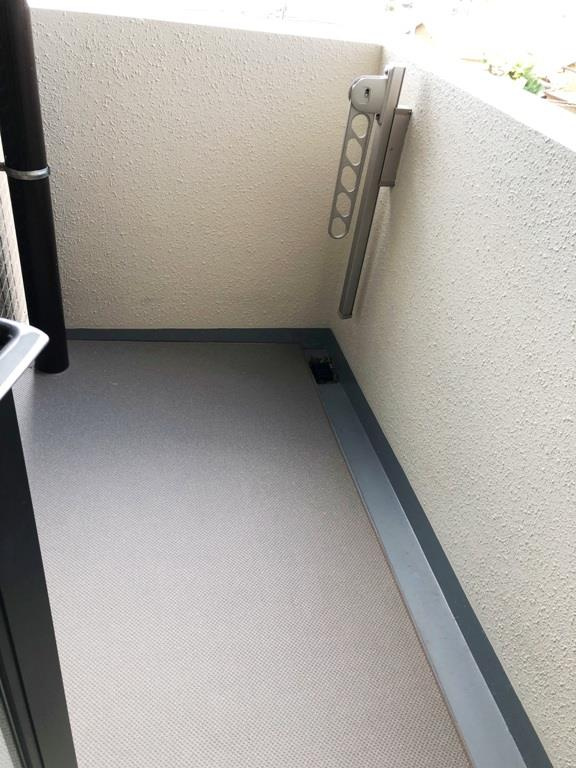 イニシア高砂のバルコニー