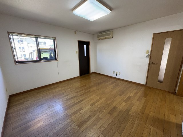 横尾町2408-2・2408-3平屋のその他