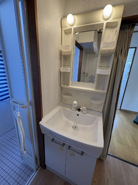 横尾町2408-2・2408-3平屋の洗面所