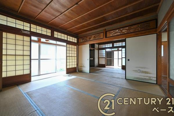 生駒郡三郷町勢野西５丁目の中古一戸建の和室|■現地撮影写真■広々2間続きの和室！