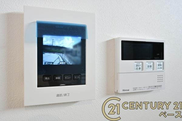 葛城市中戸 １号地 ／新築一戸建の内装|■現地撮影写真■ＴＶモニター付きインターホンで防犯対策もバッチリ！来客も一目でわかり安心です！