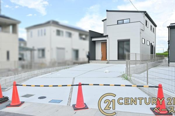 葛城市中戸 １号地 ／新築一戸建の駐車場|■現地撮影写真■ゆったりとした駐車スペースです！