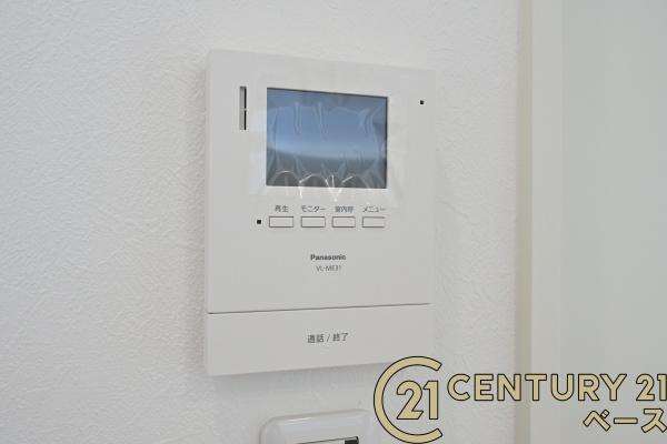 北葛城郡広陵町萱野 ／新築一戸建の内装|■現地撮影写真■ＴＶモニター付きインターホンで防犯対策もバッチリ！来客も一目でわかり安心です！