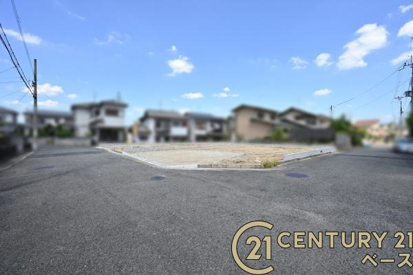 香芝市磯壁６丁目の売地の前面道路含む現地写真|■現地撮影写真■小学校も近く安心できる立地です！