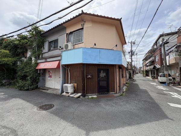 【前面道路含む現地写真】 | 門真市野里町　店舗付住宅