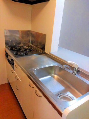 レオパレス沼南６のキッチン