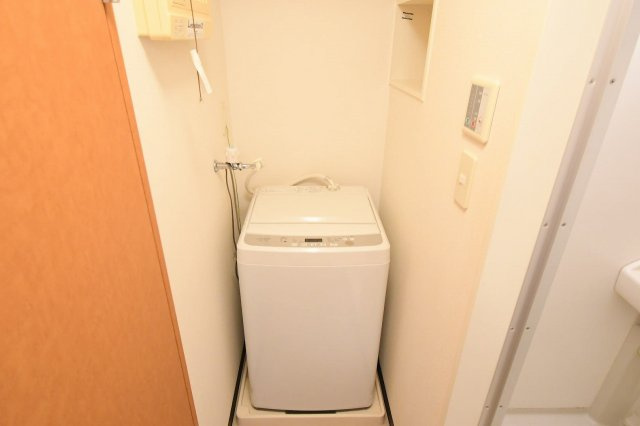 レオパレスＦｌａｔ新栄のその他