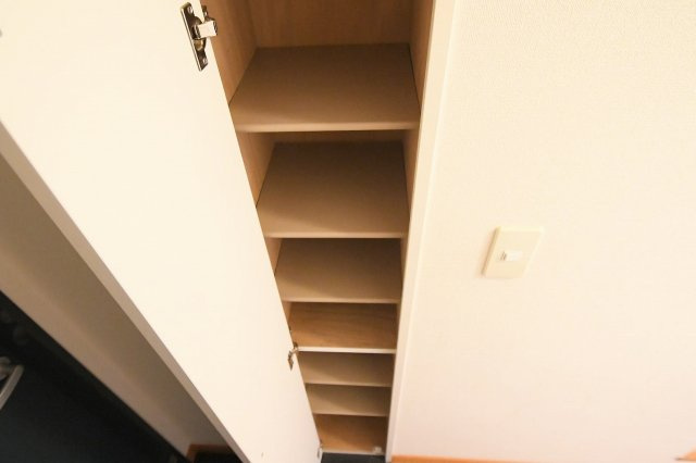 レオパレスＦｌａｔ新栄の内装