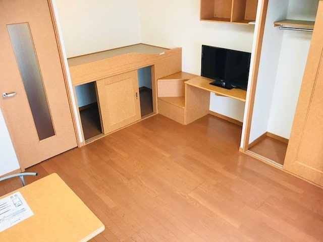 レオパレスエムエムの寝室