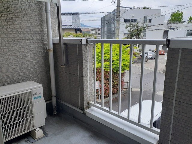 メゾン　ドゥ　コルーテのバルコニー
