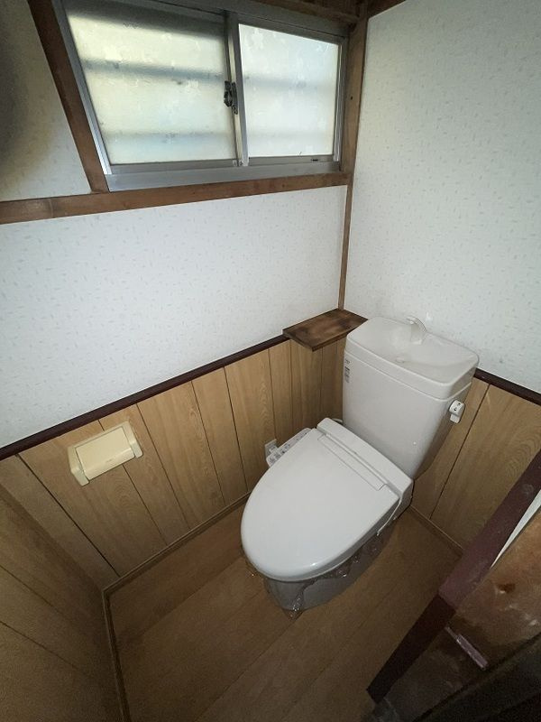 松戸市古ヶ崎4丁目貸家のトイレ
