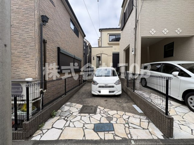 【駐車場】 | 船橋戸建-船橋5丁目・定期借家3年-