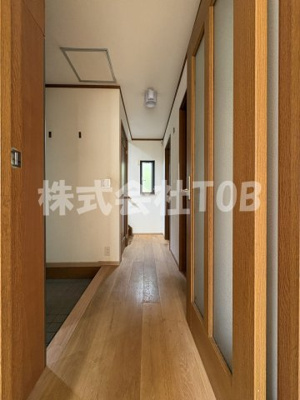 【その他】 | 船橋戸建-船橋5丁目・定期借家3年- | 1F　玄関ホール※クリーニング完了前※