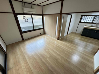 【居間・リビング】 | 高安町北5丁目テラスハウス