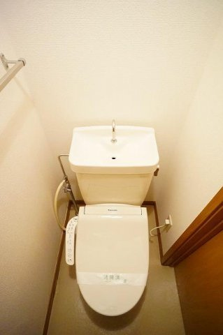 Ｆｏｕｒ　Ｓｅａｓｏｎｓのトイレ|清潔感のあるトイレです