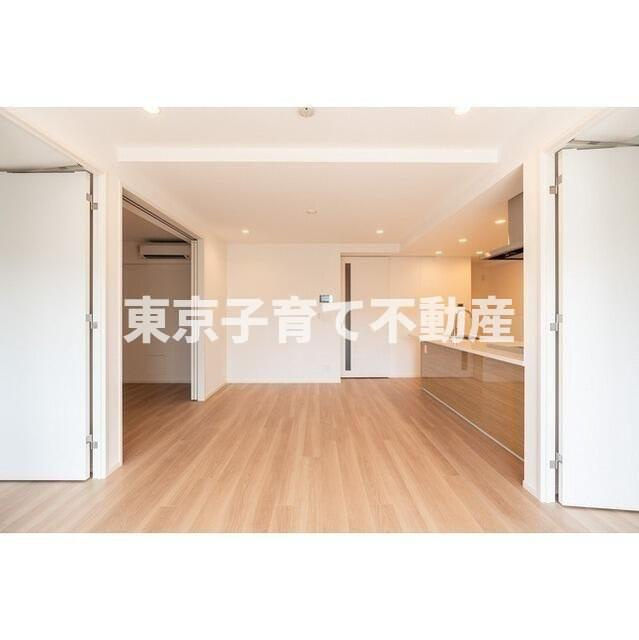 オアーゼ文京大塚の居間・リビング