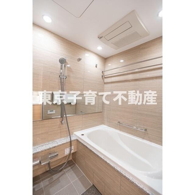 オアーゼ文京大塚の浴室