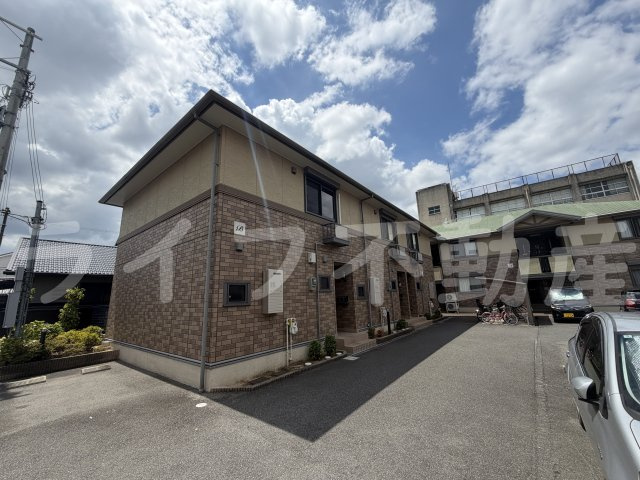 RISA B棟の外観|外はこのようになっています