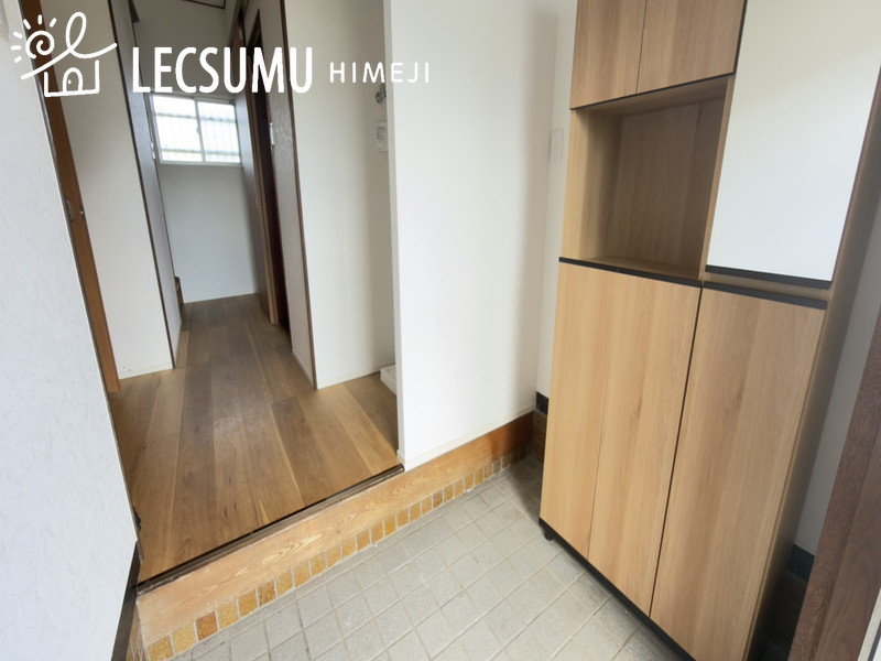 姫路市四郷町明田/中古戸建の玄関