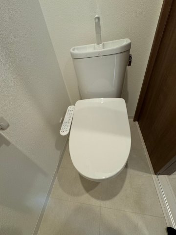 川崎市多摩区生田６丁目のアパートのトイレ