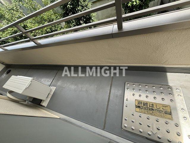 川崎市多摩区登戸の賃貸マンションのバルコニー|同タイプ他室参考
★お部屋探しはオールマイト不動産までご相談下さい♪