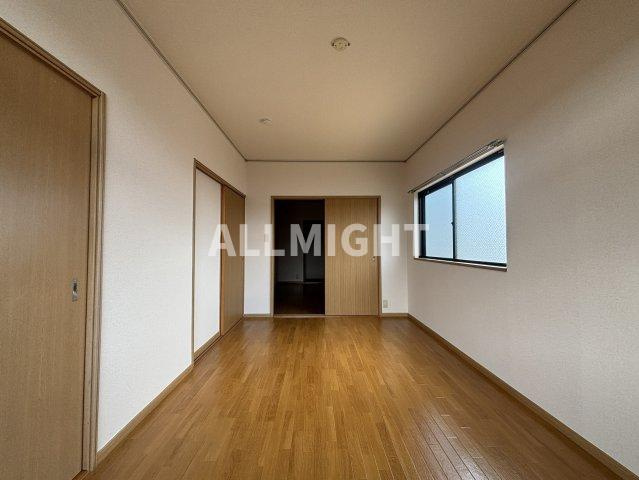 川崎市多摩区登戸の賃貸マンションの寝室|★お部屋探しはオールマイト不動産までご相談下さい♪