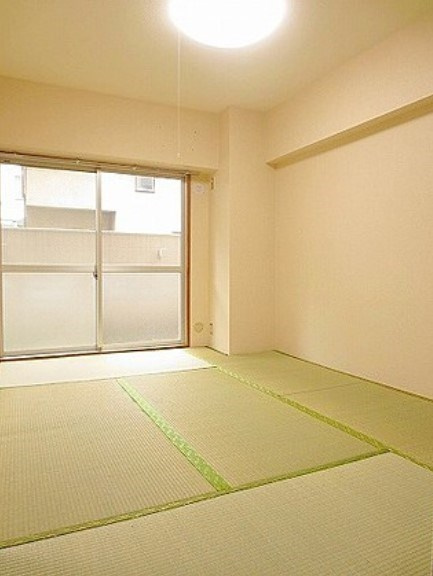 レジデンス若松の寝室