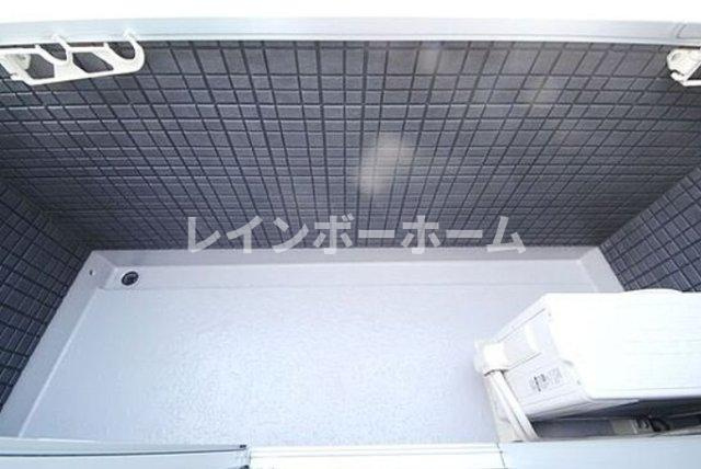DOELのバルコニー