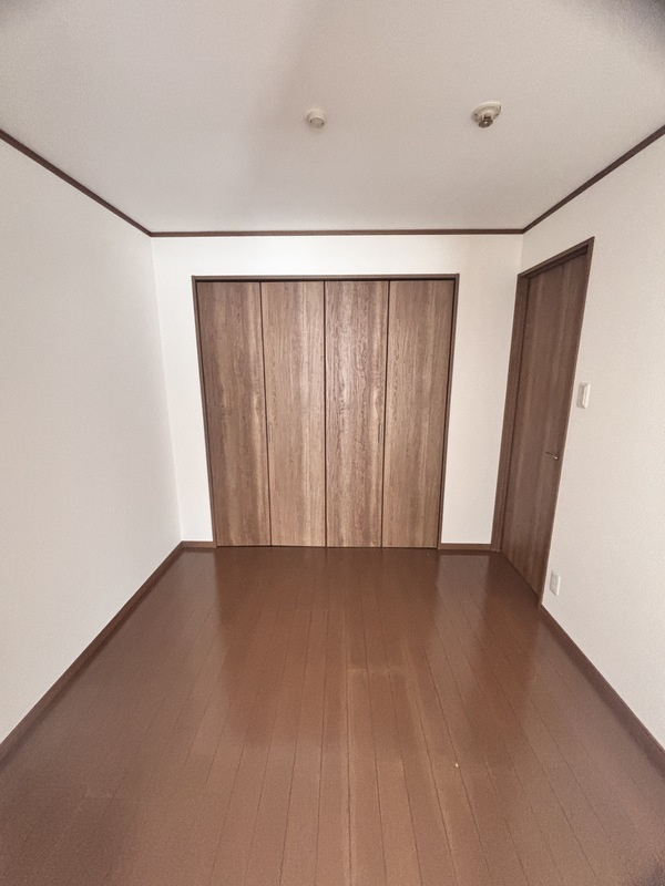 大栄マンションの内装