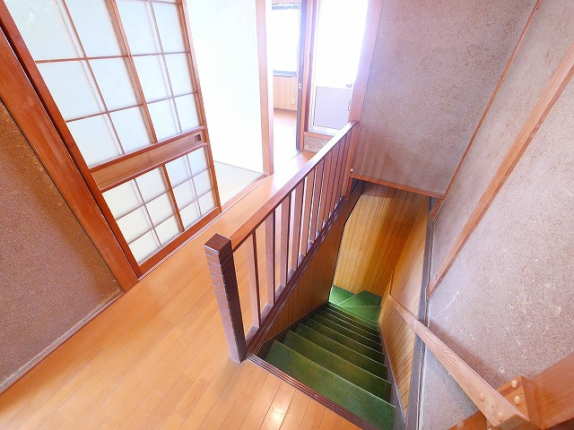 神殿町戸建の内装