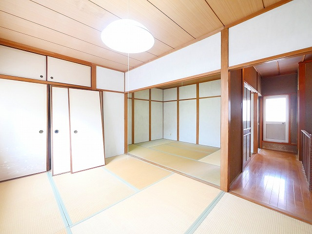 神殿町戸建の内装