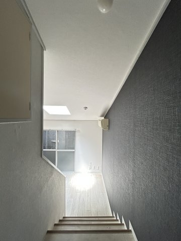 Dcourt六甲の玄関