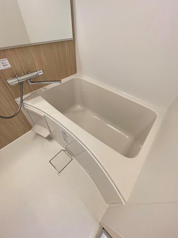 中村ビルの浴室