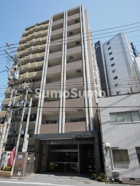 ネストピア県庁前の外観