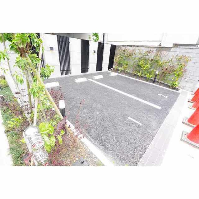 リージア代々木ビナリオの駐車場|駐車場