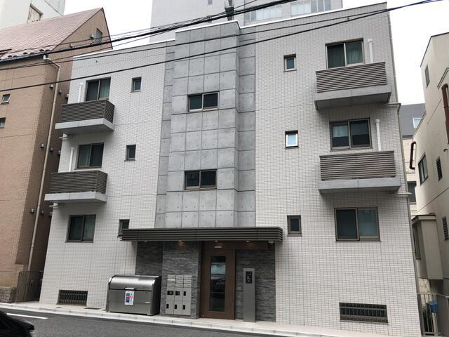 ウィステリア渋谷のエントランス