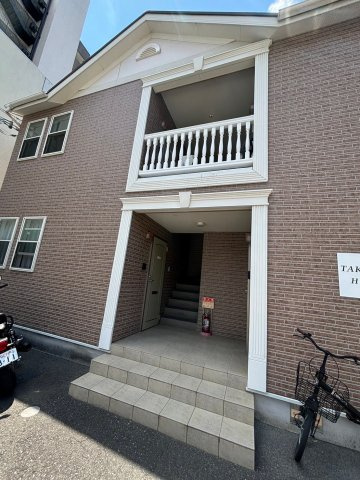 TAKUMI　HOUSE(匠ハウス)のエントランス