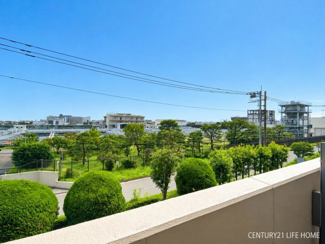 【展望】 | レイディアントシティ向ヶ丘遊園フランス街区 | 物件からの展望です