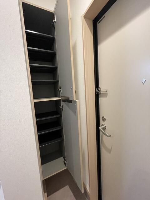オーデクレールの玄関