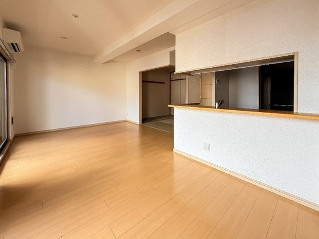 【居間・リビング】 | インペリアル鳳